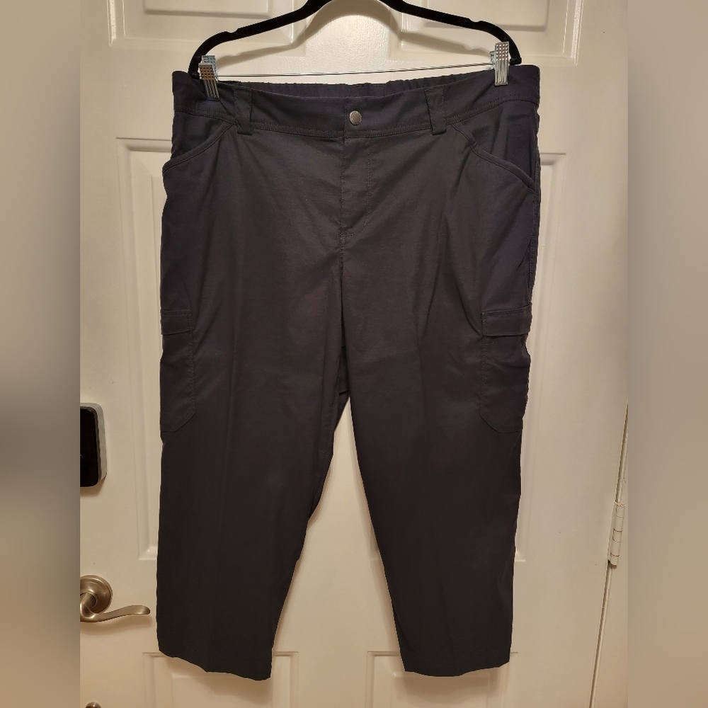Duluth Dry on the Fly Capri Pants - Black - 18